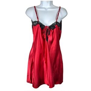 Frederick's of Hollywood Scarlet Satin Chemise with Ebony Lace Small